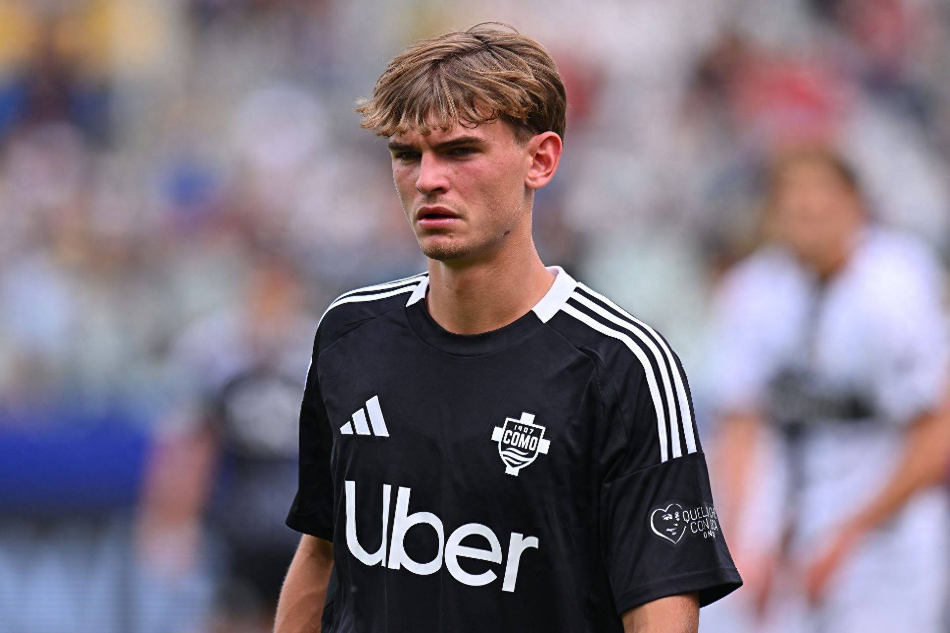 迷的讨论热 迷的讨论热