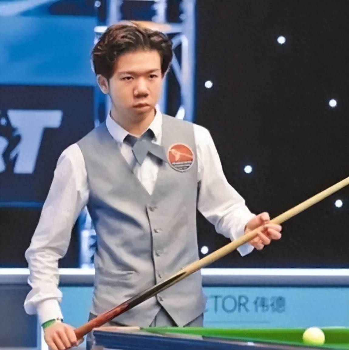 强一名篮板 强一名篮板