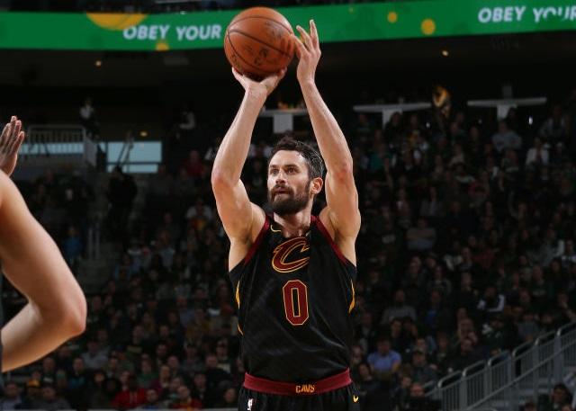 靠莫布利 靠莫布利